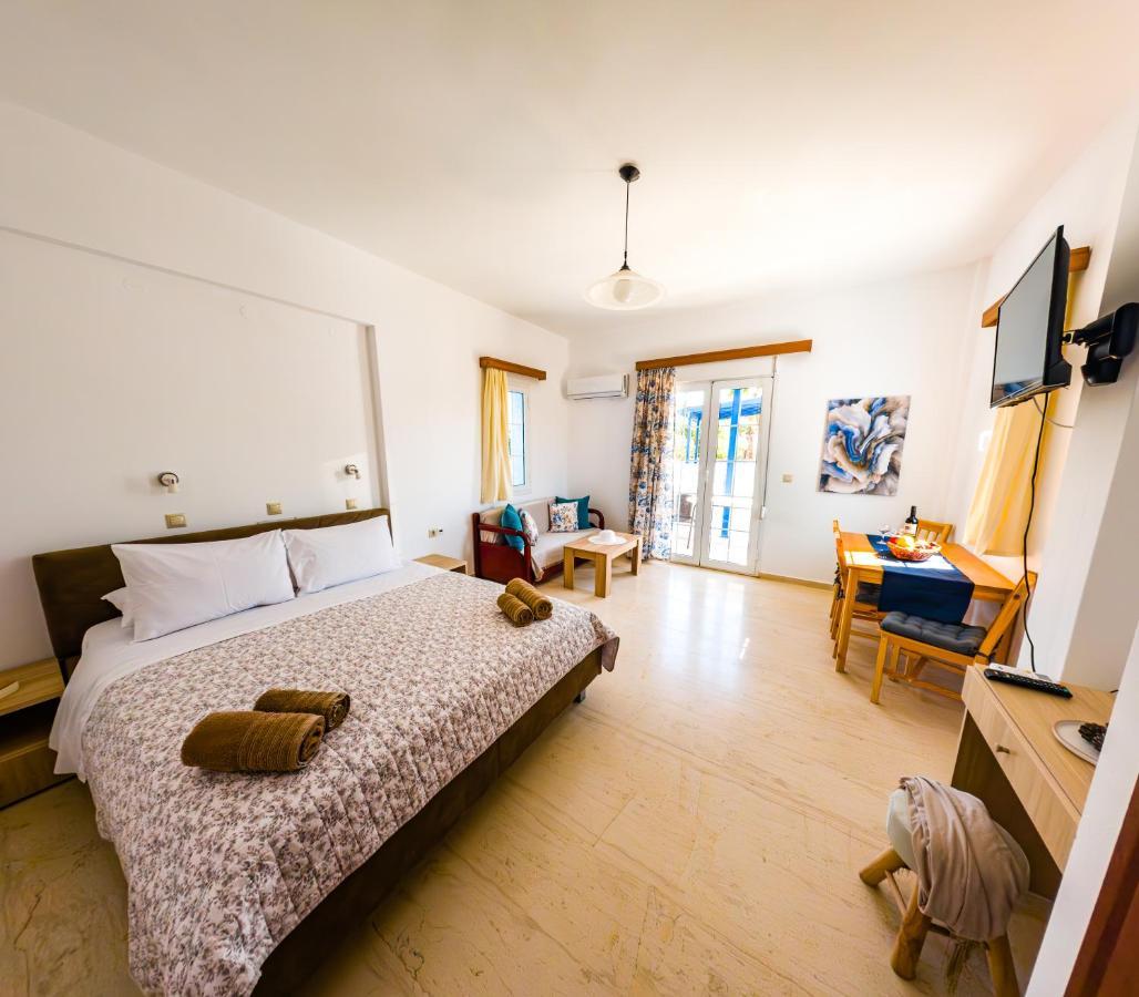 Anna Ageliki Aparthotel ดัมโนนี ภายนอก รูปภาพ