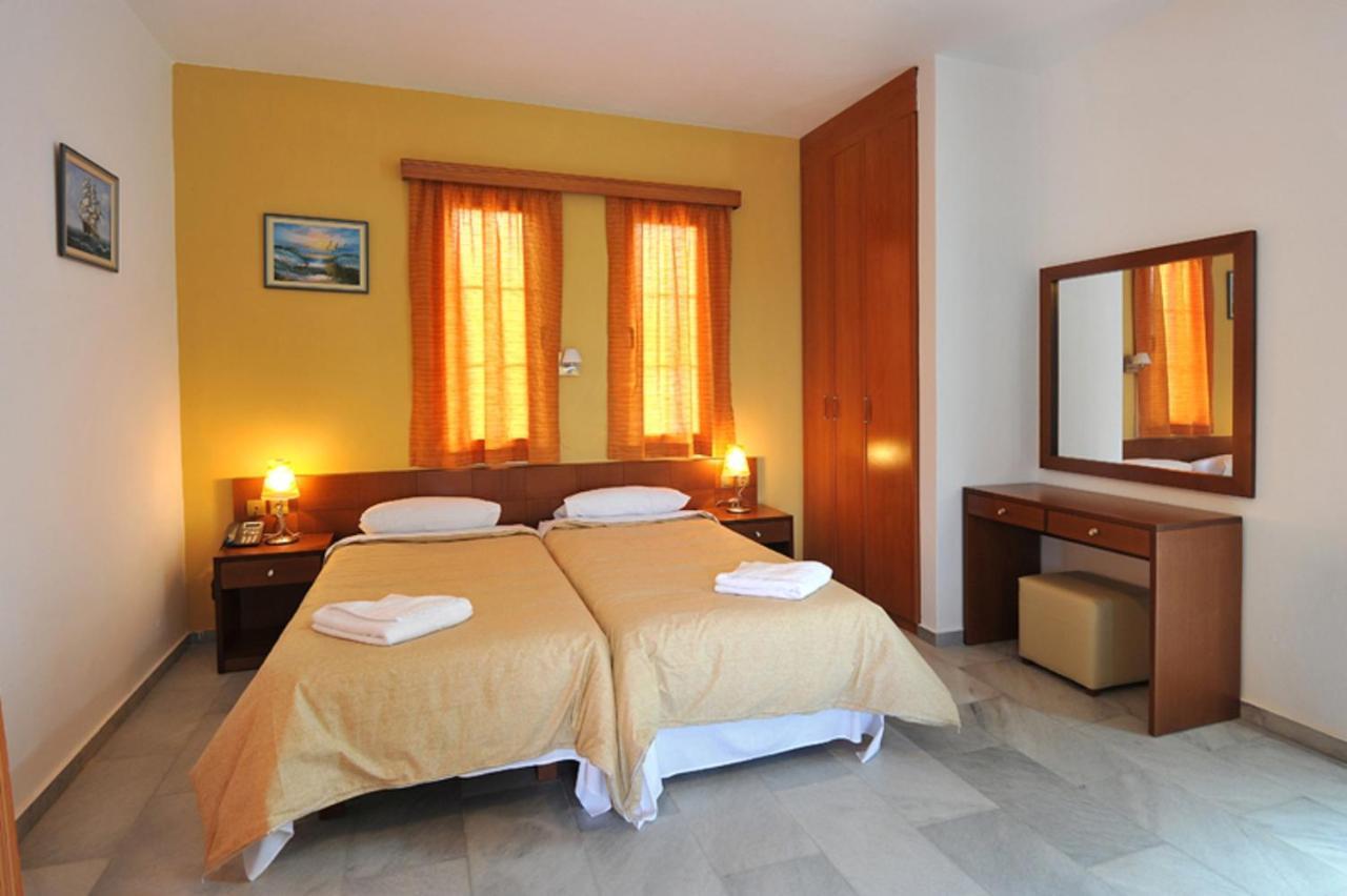Anna Ageliki Aparthotel ดัมโนนี ภายนอก รูปภาพ